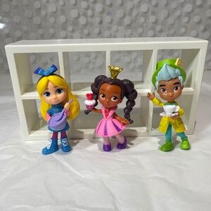 💕3 for $10- Disney Junior Alice’s Wonderland friends